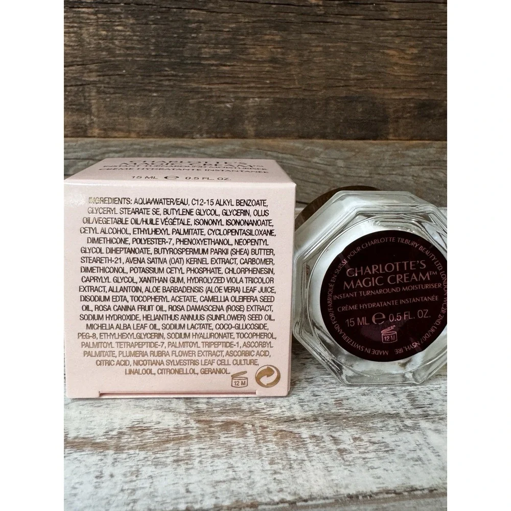 Charlotte Tilbury Magic Cream 15ml / 0.5oz‎ – Instant Turnaround Moisturizer - Picture 6 of 6